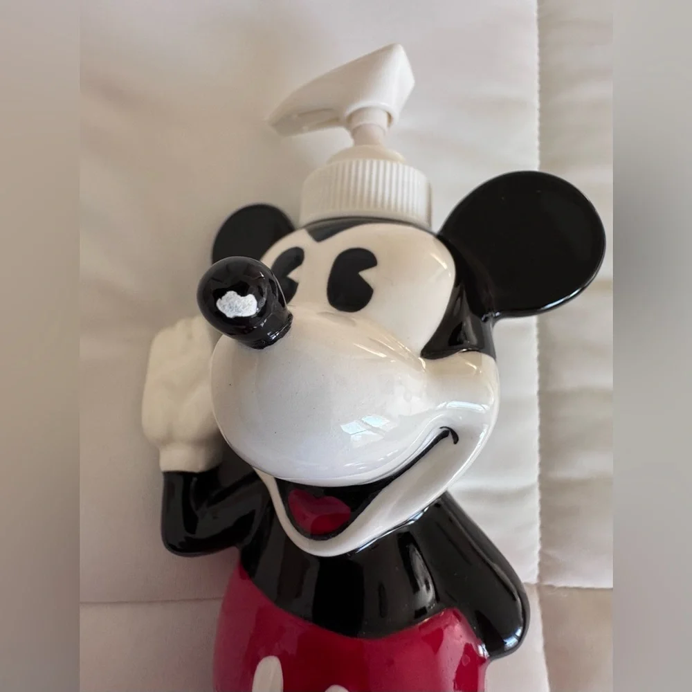 Disney mickey mouse